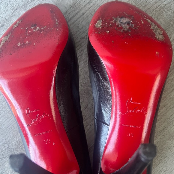Christian Louboutin heels 👠❌SOLD❌ - Picture 6 of 11